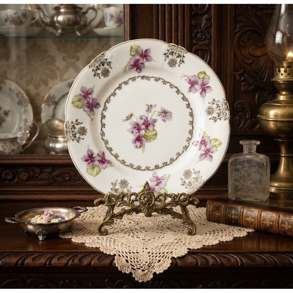 Vintage Porcelain Violet Floral Plate Gold Scalloped Rim 7.5 Inch Dessert Salad